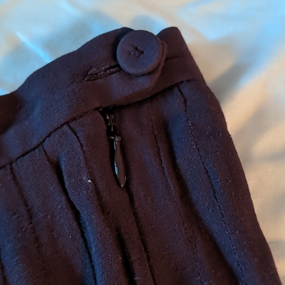 Aritzia Wilfred Midi Skirt - Picture 2 of 3